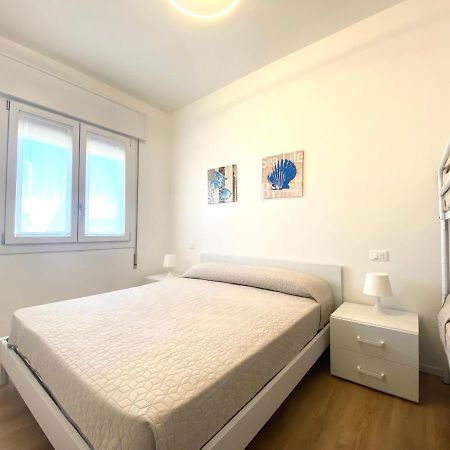 Maria Luisa - Piazza Mazzini - 30 Mt Dal Mare - Jesolo 아파트 외부 사진
